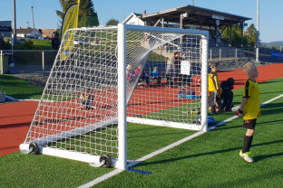 YOUTH FOOTBALL GOALS – PORTABLE /3,00 X 2,00 M/